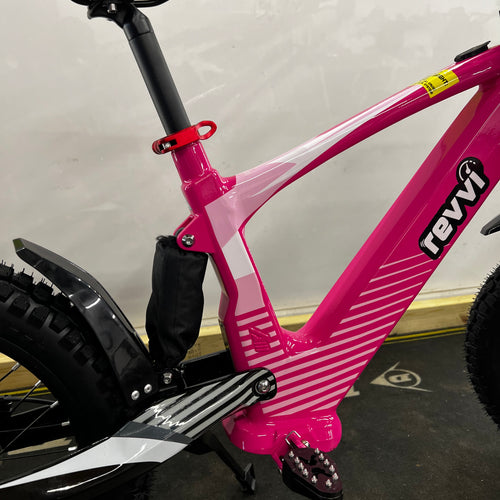 Revvi 18" 500W Electric Bike - Pink