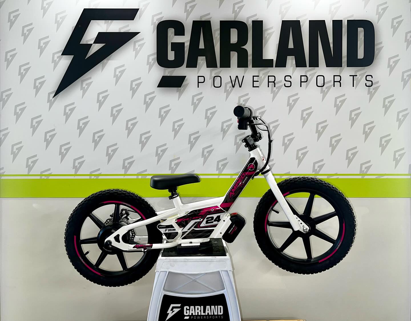 Amped A16 180W Electric Balance Bike - White Pink Custom