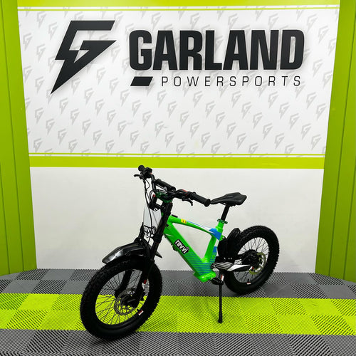 Revvi 18" 500W Electric Bike - Green