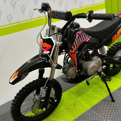 Stomp FXJ 110 Pit Bike