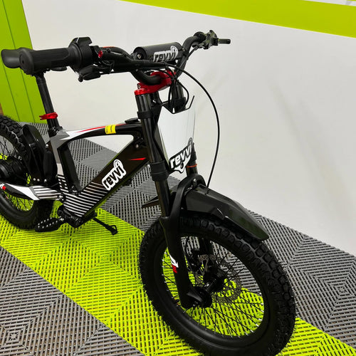 Revvi 18" 500W Electric Bike - Black