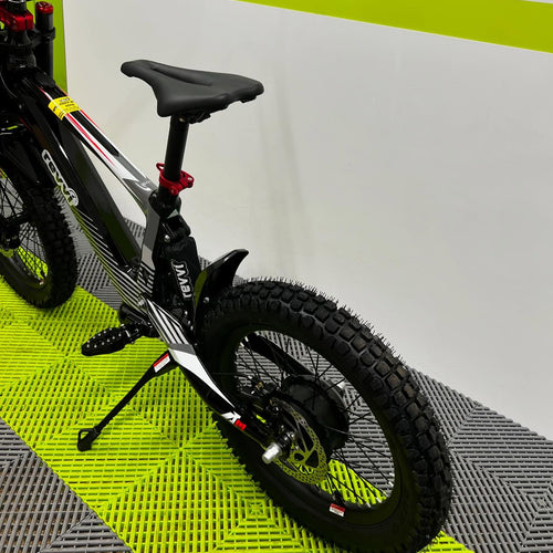 Revvi 18" 500W Electric Bike - Black