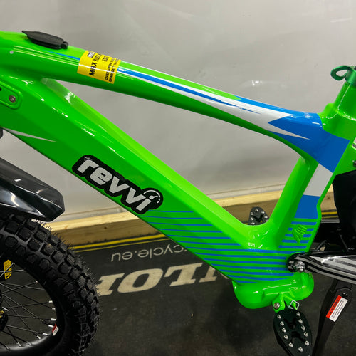 Revvi 18" 500W Electric Bike - Green